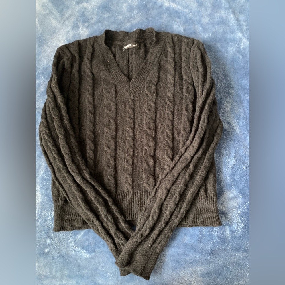 Black cardigan used once no rips